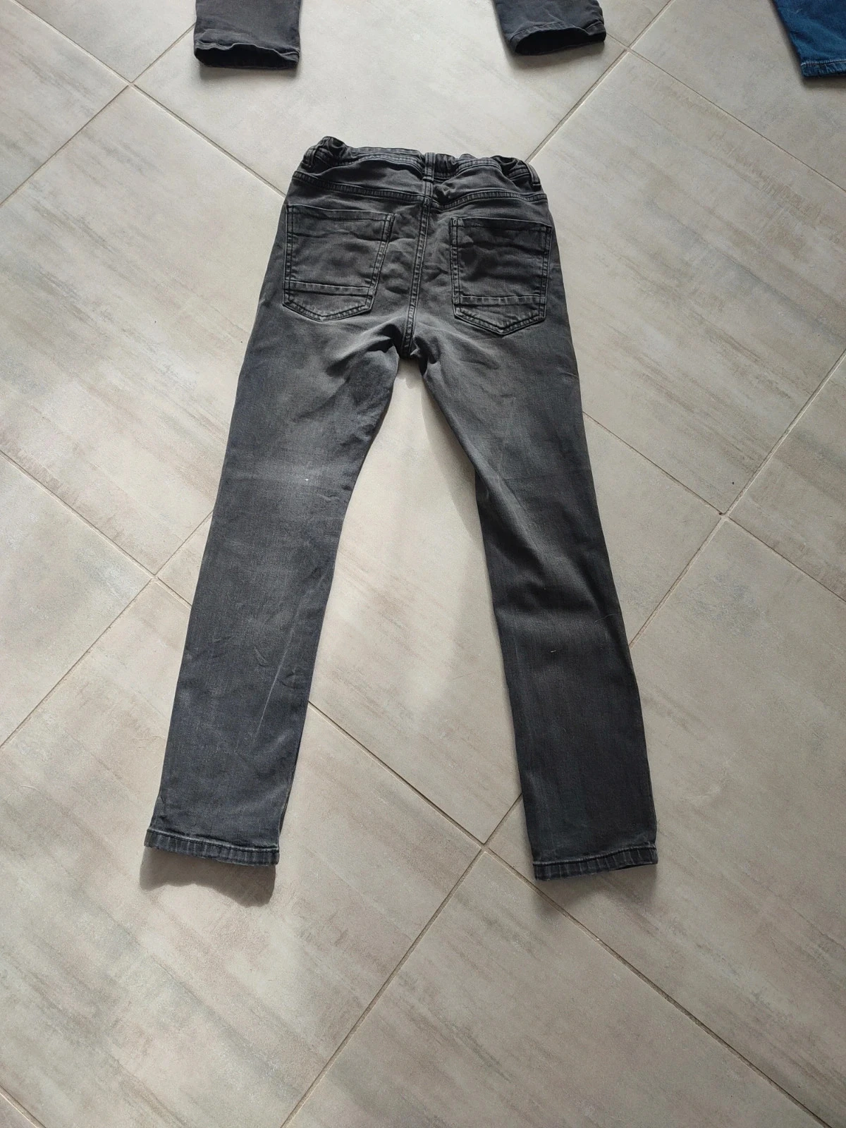 Boy's 10-year-old pants set – photo 9